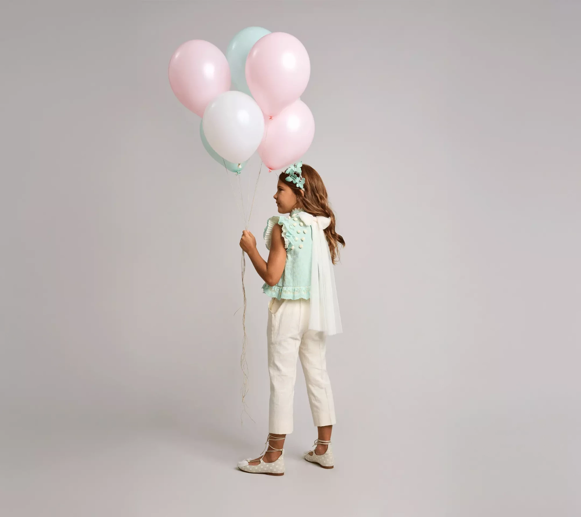 MENTA_0000s_0003_MENTA_05_ROSA_1.2