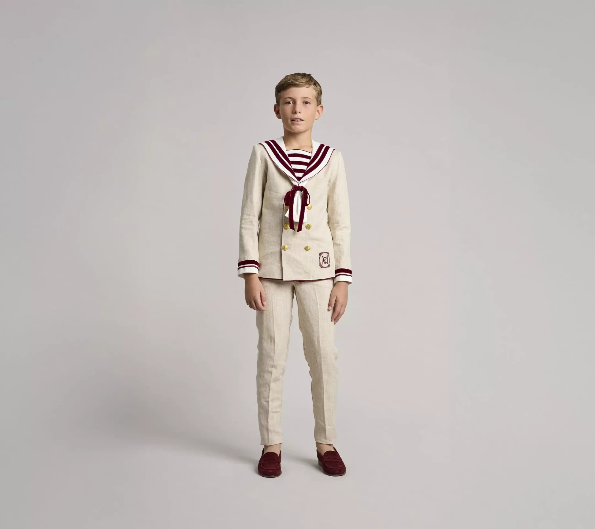 PLANTILLA-MC-PRODUCTOS-960_0000s_0038_LEO 05