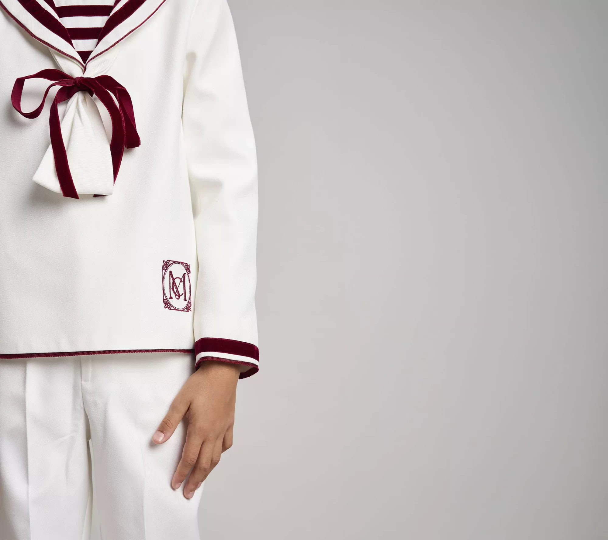 PLANTILLA-MC-PRODUCTOS-960_0000s_0049_LEO 01.2