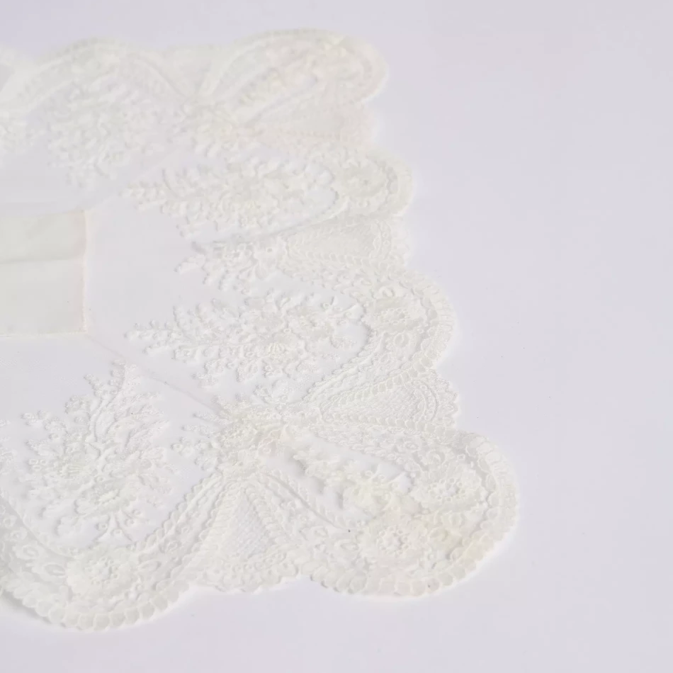 COLECCION-OTOÑO_INVIERNO-2025_0006s_0001_PANUEÑO CUADRADO BLANCO_1.2