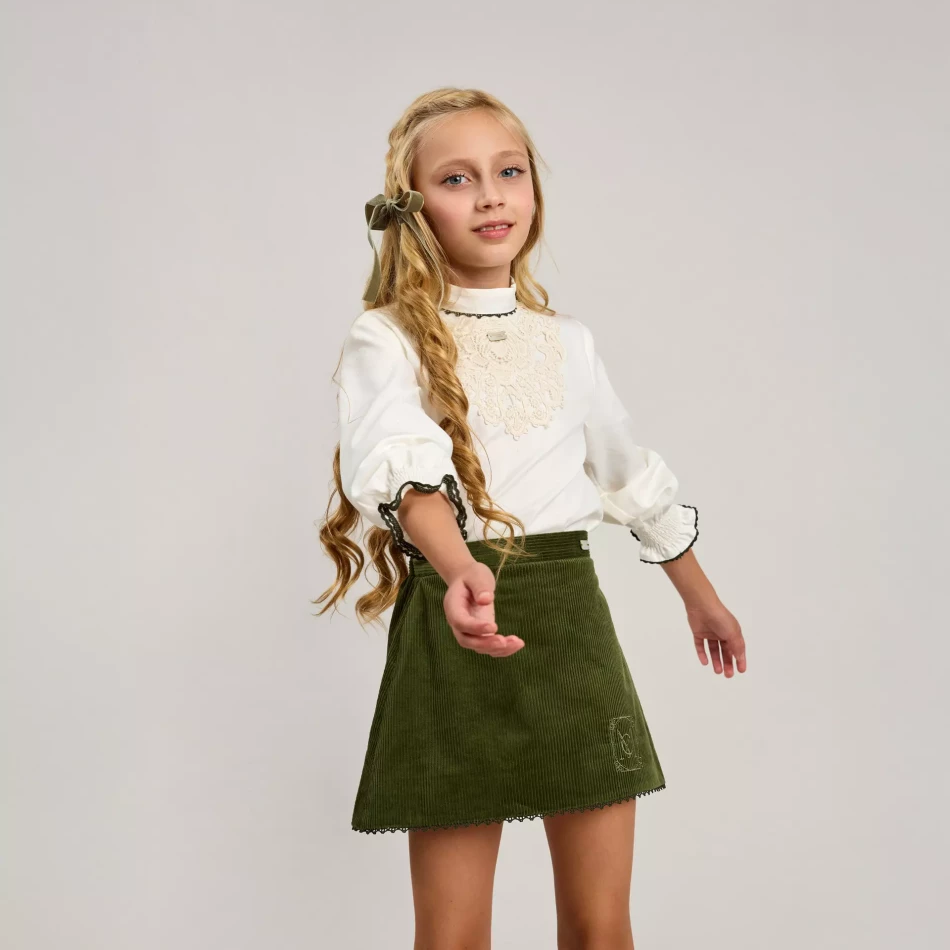 COLECCION-OTOÑO_INVIERNO-2025_0033s_0000_ASPEN 05 CUELLO REDONDO_1.6