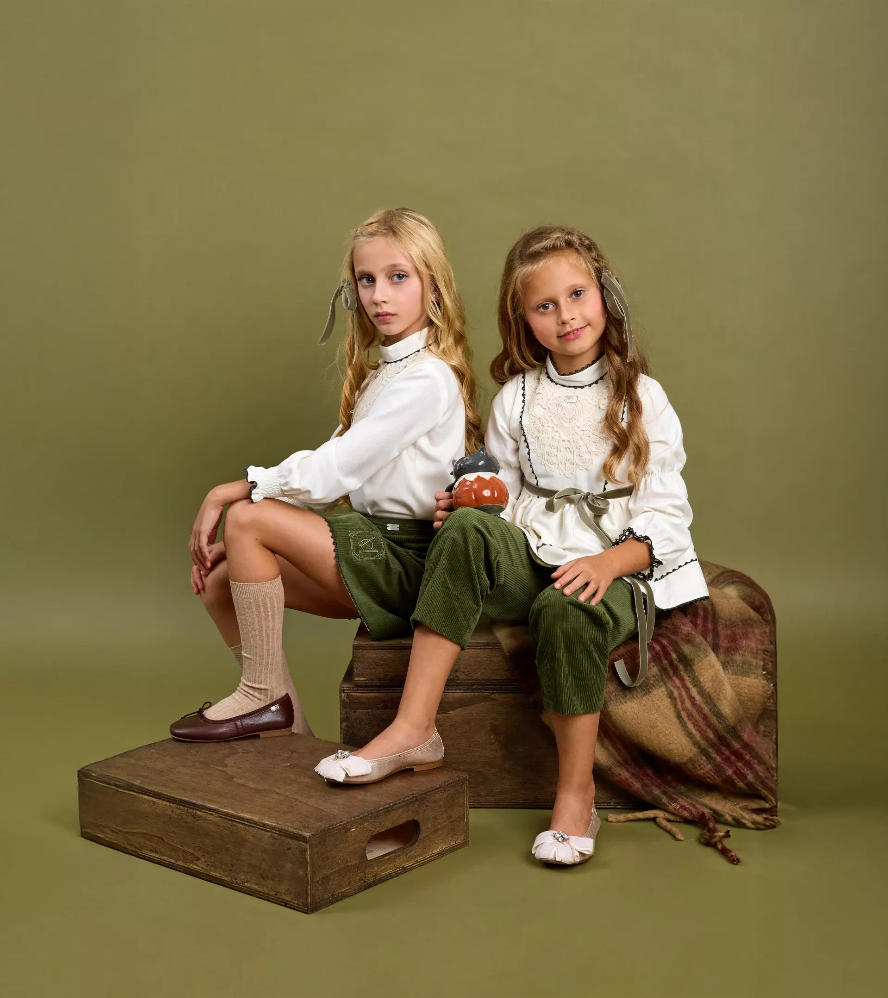 COLECCION-OTOÑO_INVIERNO-2025_0033s_0003_ASPEN 05 CUELLO REDONDO_1.3