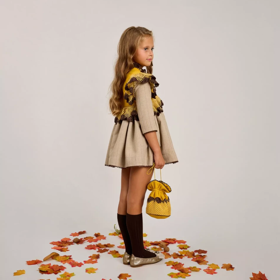 COLECCION-OTOÑO_INVIERNO-2025_0035s_0000_ZERMATT 03 CON CHAQUETA_1.3