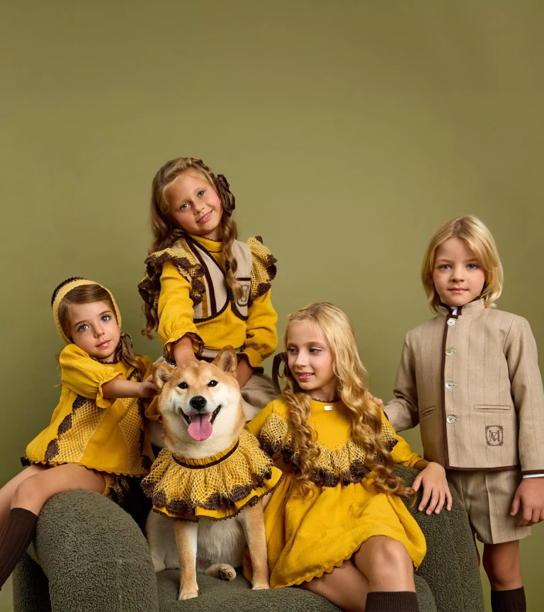 COLECCION-OTOÑO_INVIERNO-2025_0037s_0001_ZERMATT 01 VESTIDO 3 PIEZAS_1.4