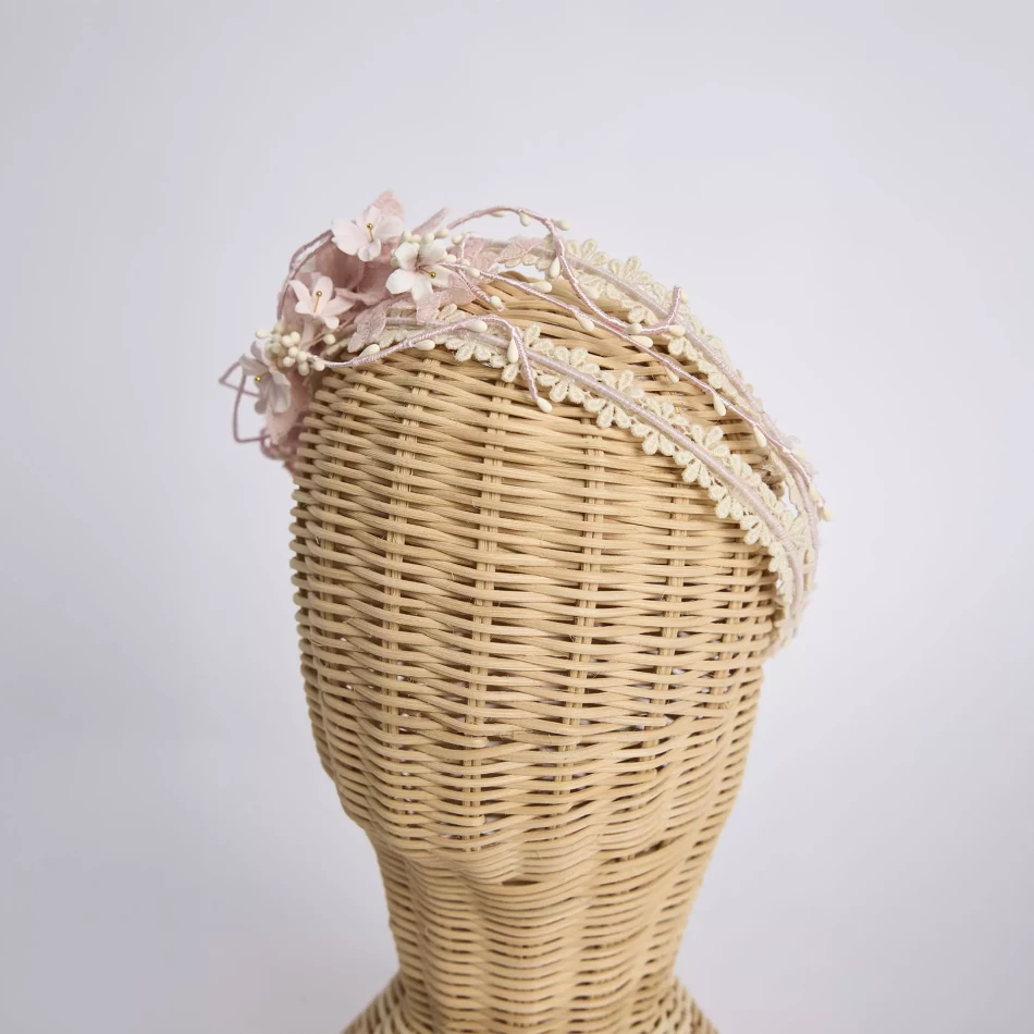 PLANTILLA-MC-PRODUCTOS-960_0000s_0000_OLIVIA 1_0000s_0009_COLECCION-26-2