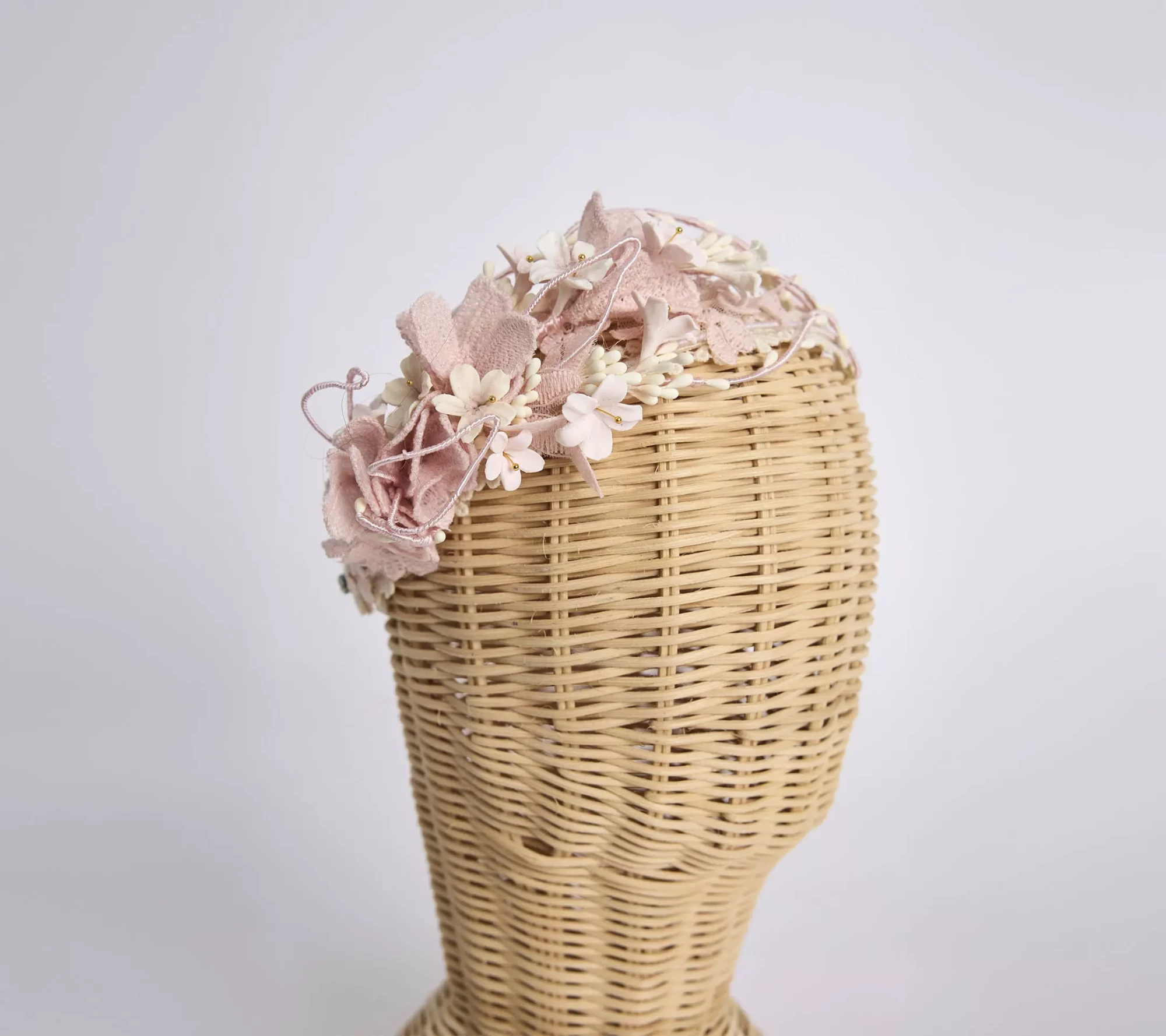 PLANTILLA-MC-PRODUCTOS-960_0000s_0000_OLIVIA 1_0000s_0010_COLECCION-26-1