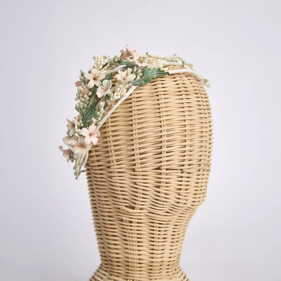 PLANTILLA-MC-PRODUCTOS-960_0000s_0000_OLIVIA 1_0000s_0014_TIARA-DIADEMA-ALMA