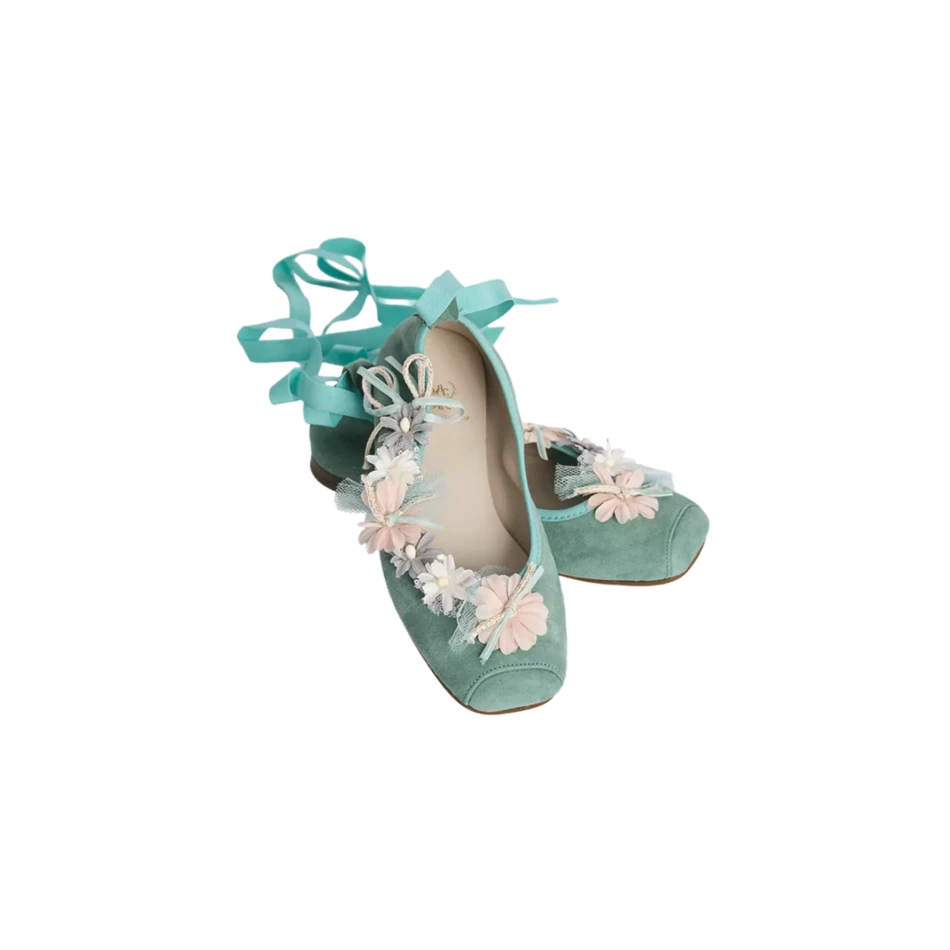 zapatos_nina_0006_zapato_flores_verde-scaled